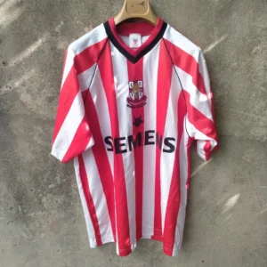 Lincoln City 2003-04 home football shirt / jersey. Medium Mens