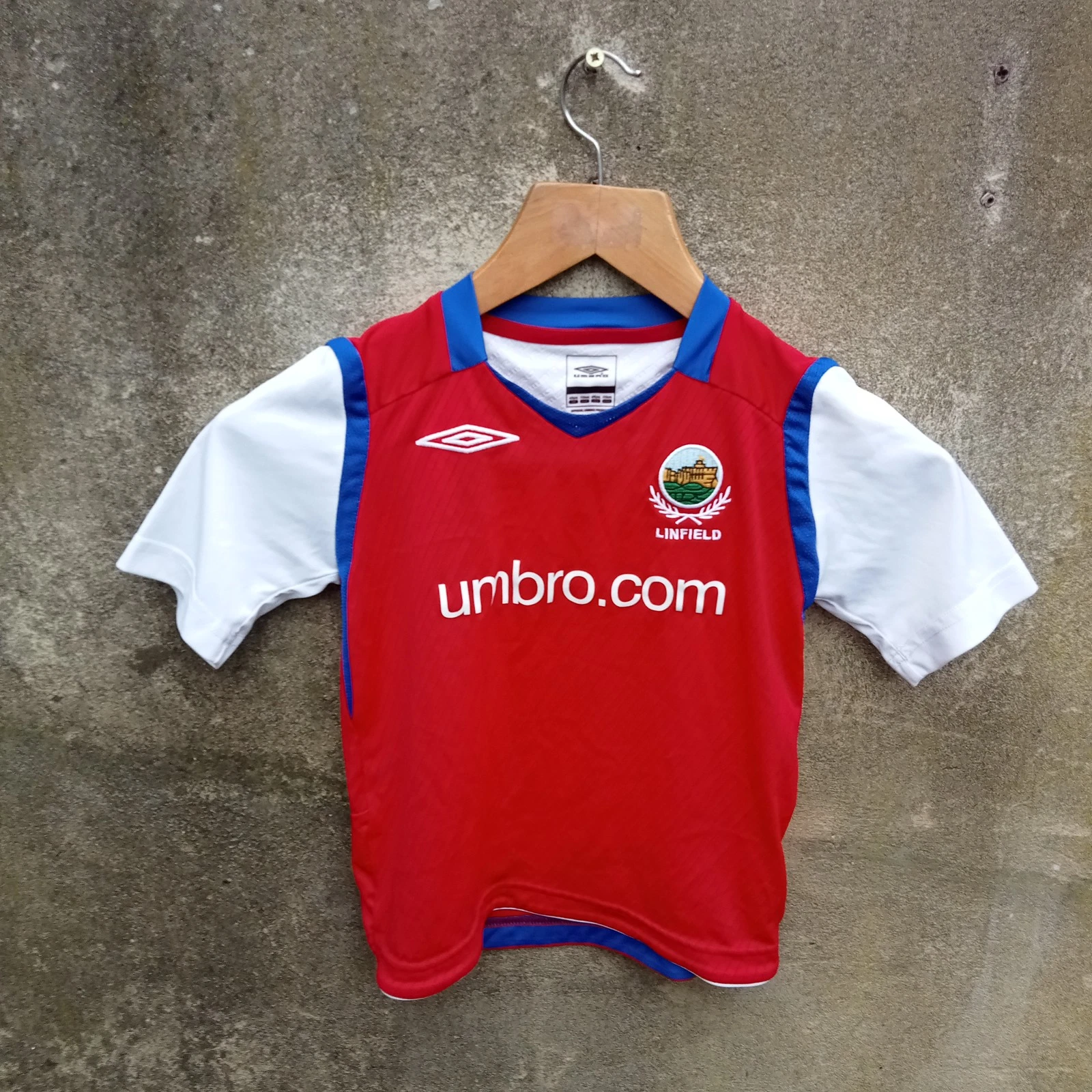 Linfield 2008-09 home football shirt | jersey, Boys Medium
