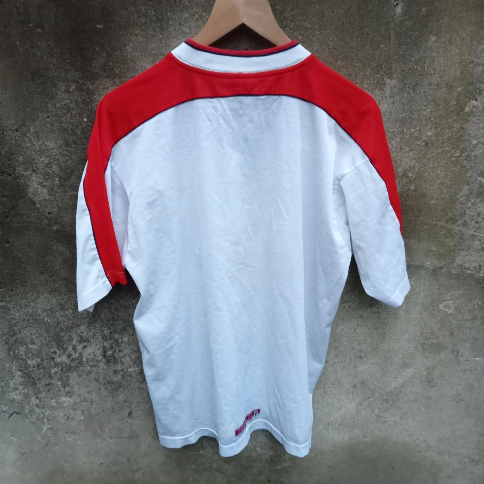 Liverpool 1998-99 Away football shirt | jersey, Mens 42-44" Large - Image 6