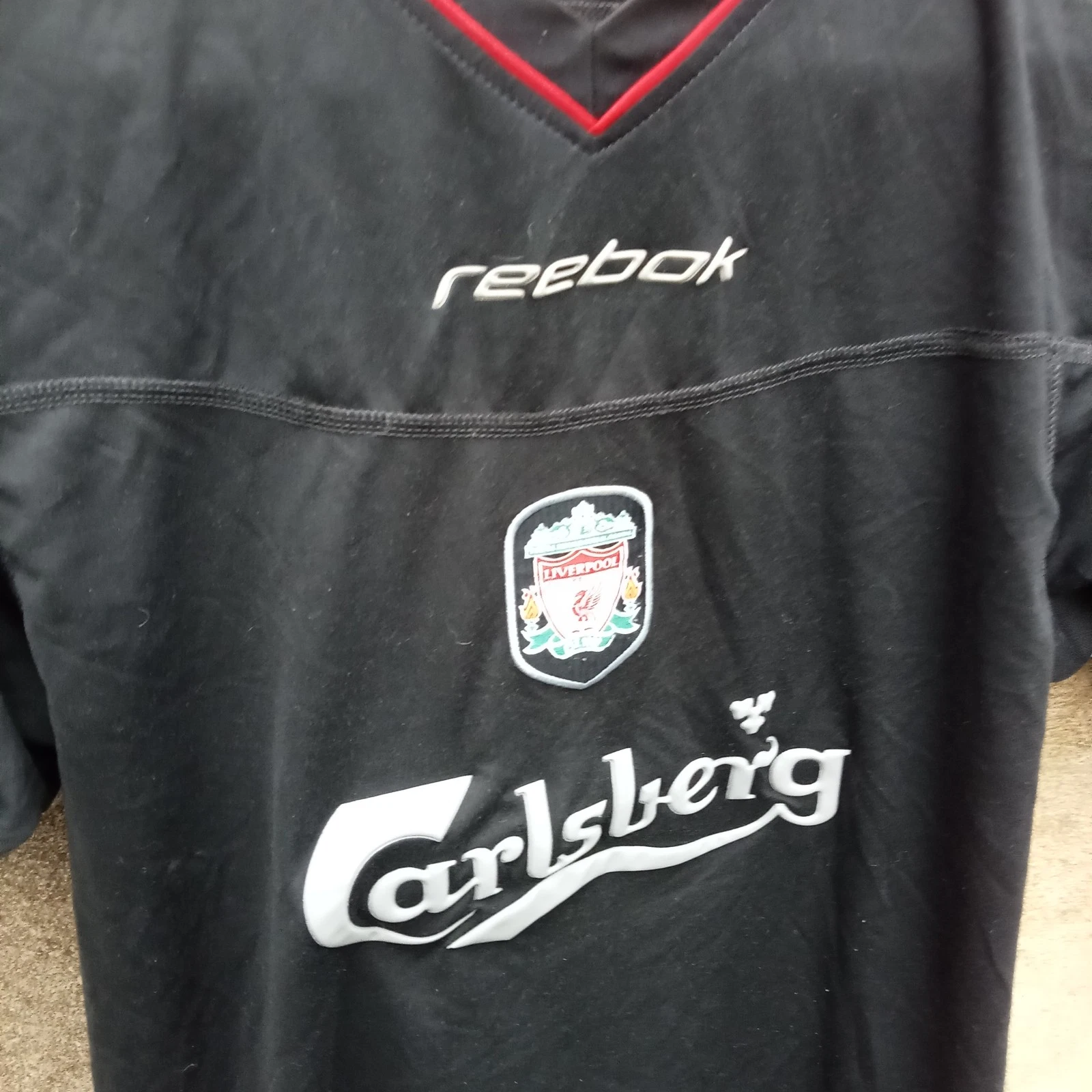 Liverpool 2002-03 Away football shirt, Mens Small - Image 2