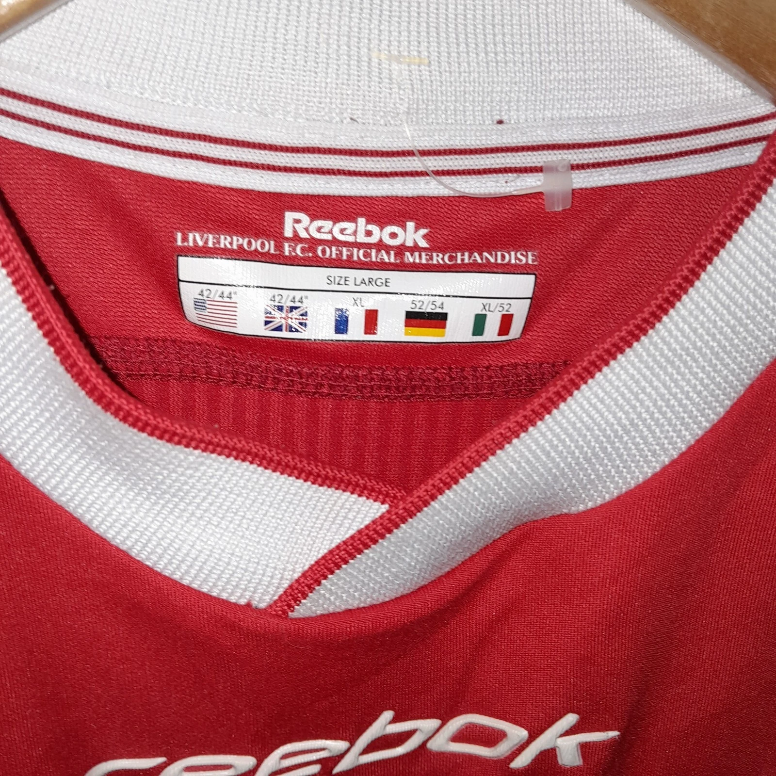 Liverpool 2002-04 home football shirt / jersey. Large Mens - Image 3