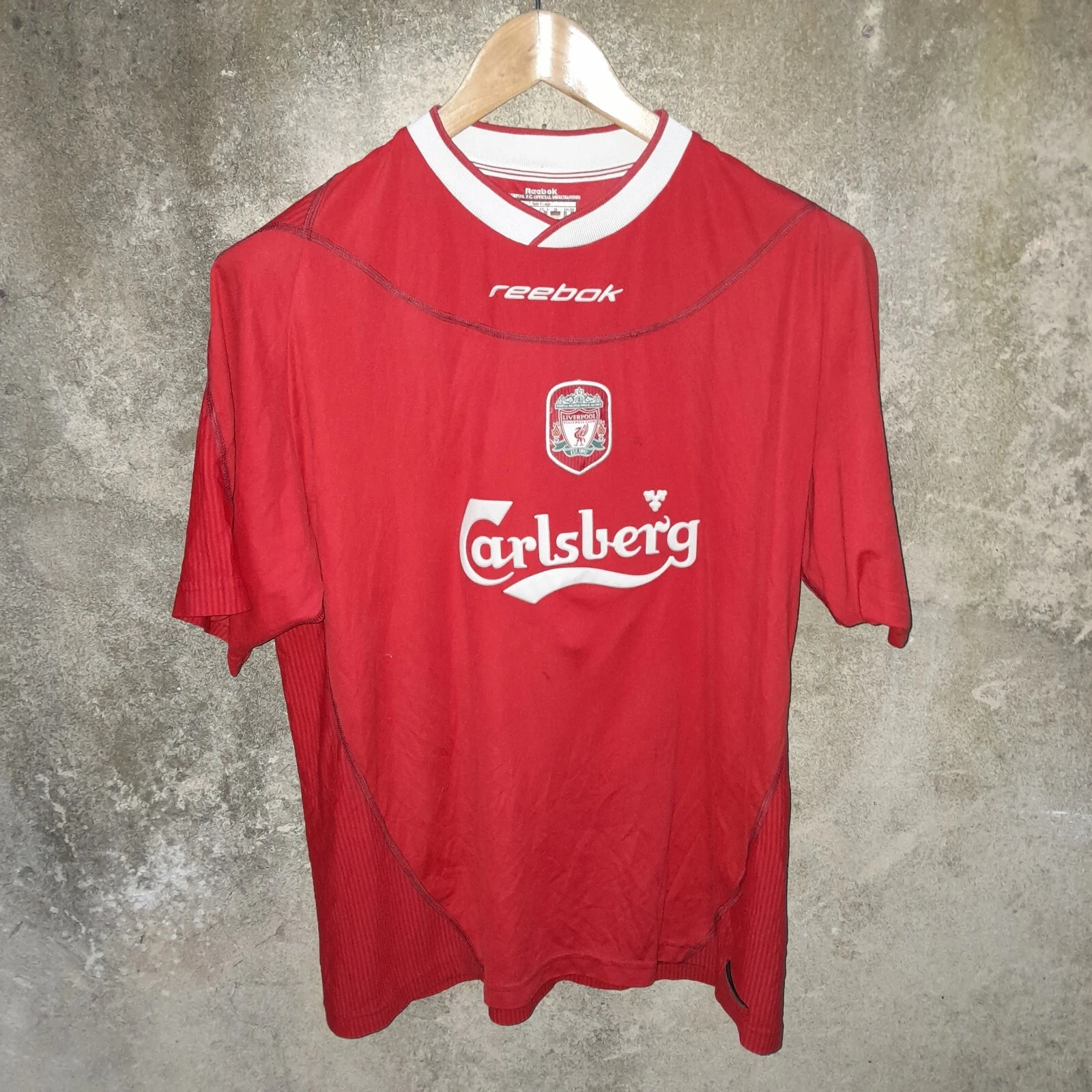 Liverpool 2002-04 home football shirt / jersey. XL Mens