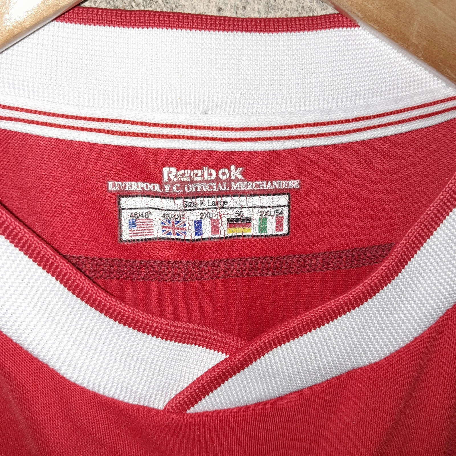 Liverpool 2002-04 home football shirt / jersey. XL Mens - Image 3