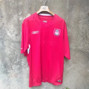 Liverpool 2004-05 home football jersey shirt. XXL mens. No sponsor