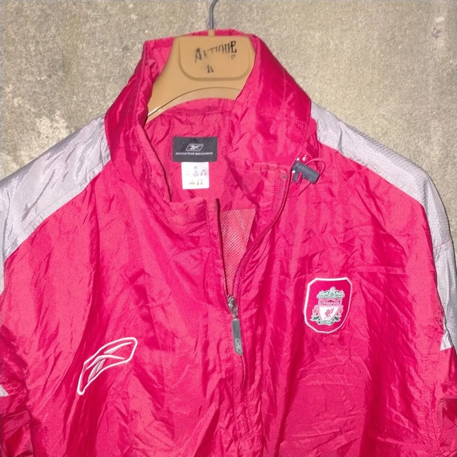 Liverpool 2005 football training jacket / jersey. Large mens. Waterproof - Image 2