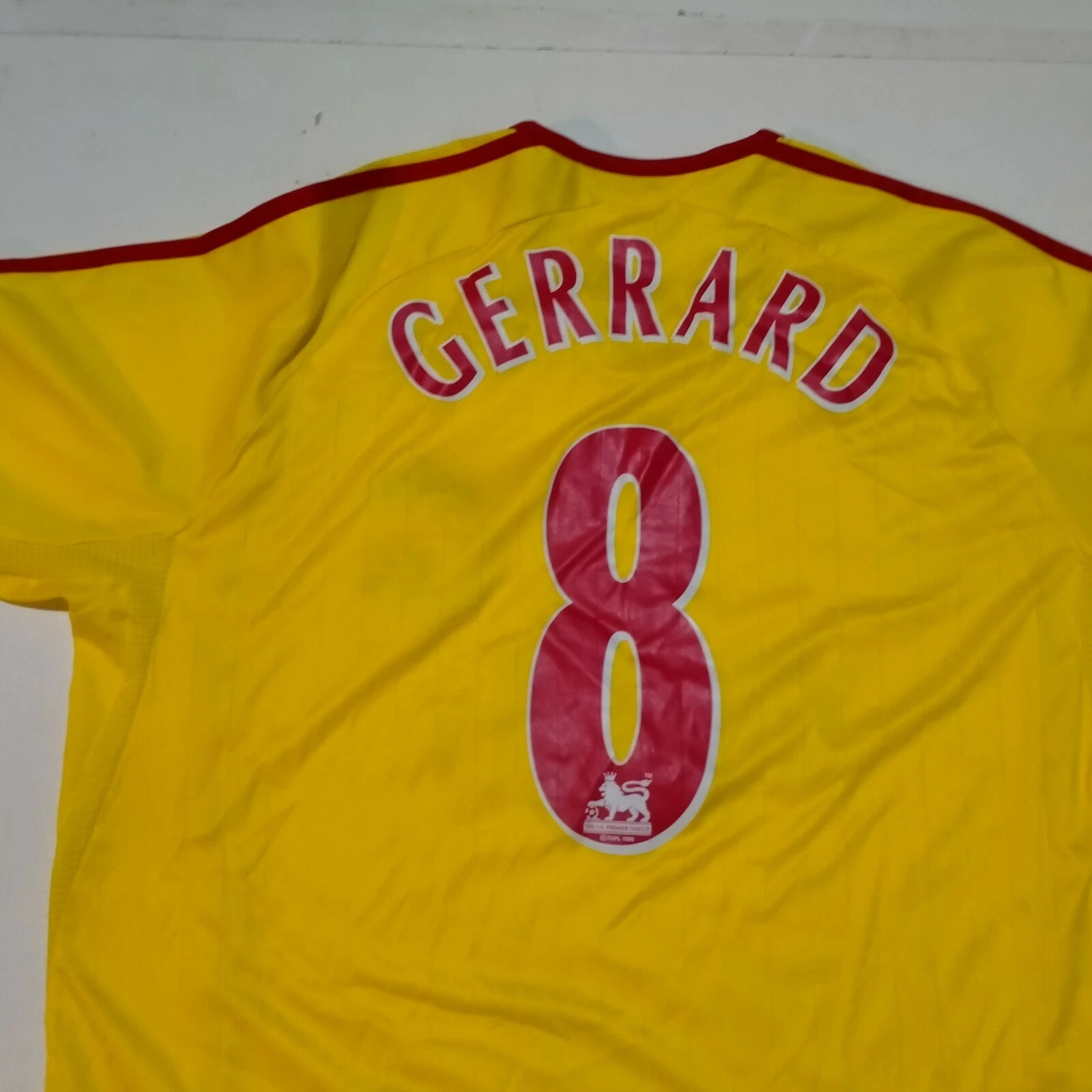 Liverpool 2006-07 away football shirt jersey. Large men's. #Gerrard 8 - Image 3
