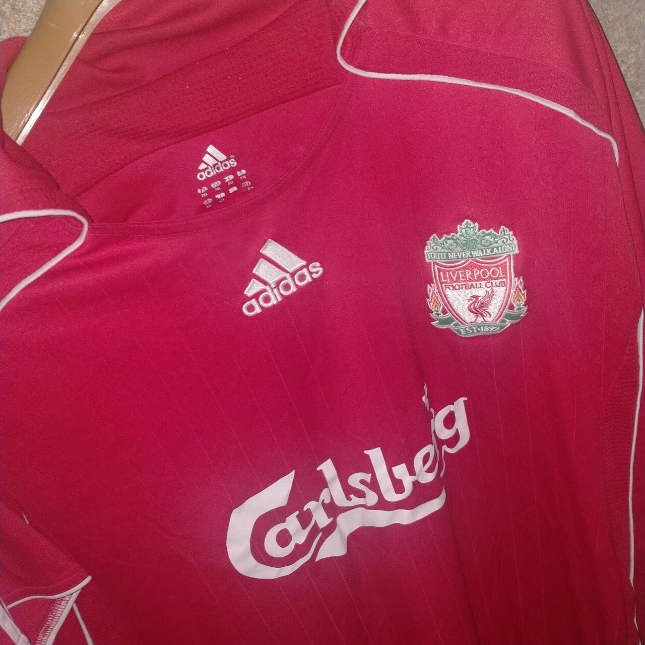 Liverpool 2006-08 home football shirt / jersey. 2xl mens, CL, Gerrard 8 - Image 3