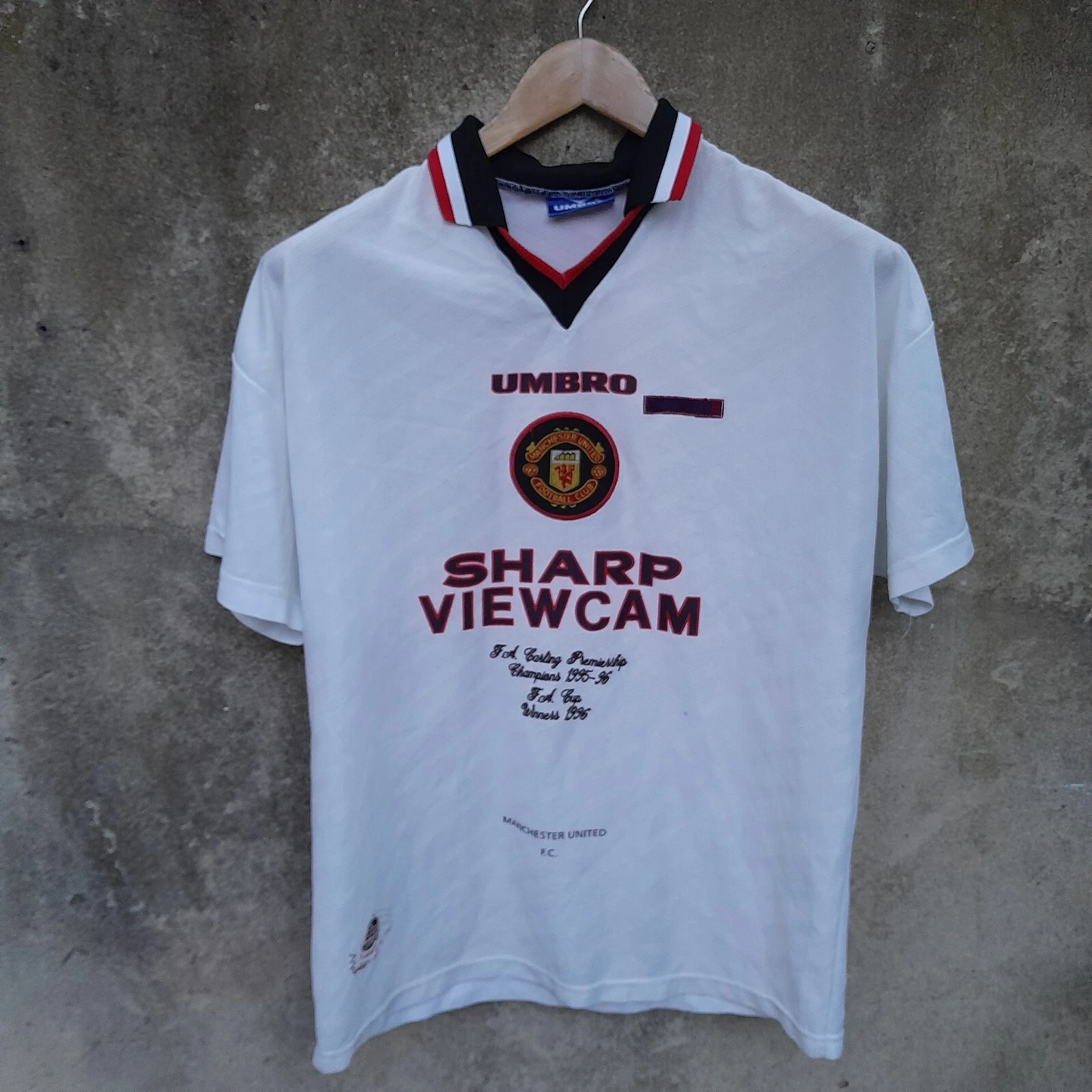 Manchester United 1996-97 away football shirt / jersey. Large mens. Double.