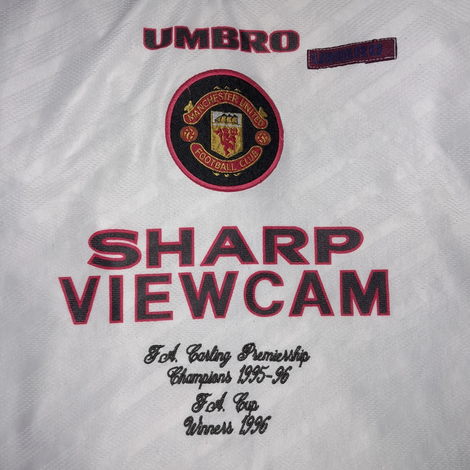 Manchester United 1996-97 away football shirt / jersey. Large mens. Double. - Image 4