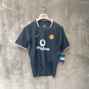 Manchester United 2003-05 away football jersey shirt. Medium boys bnwt ladies