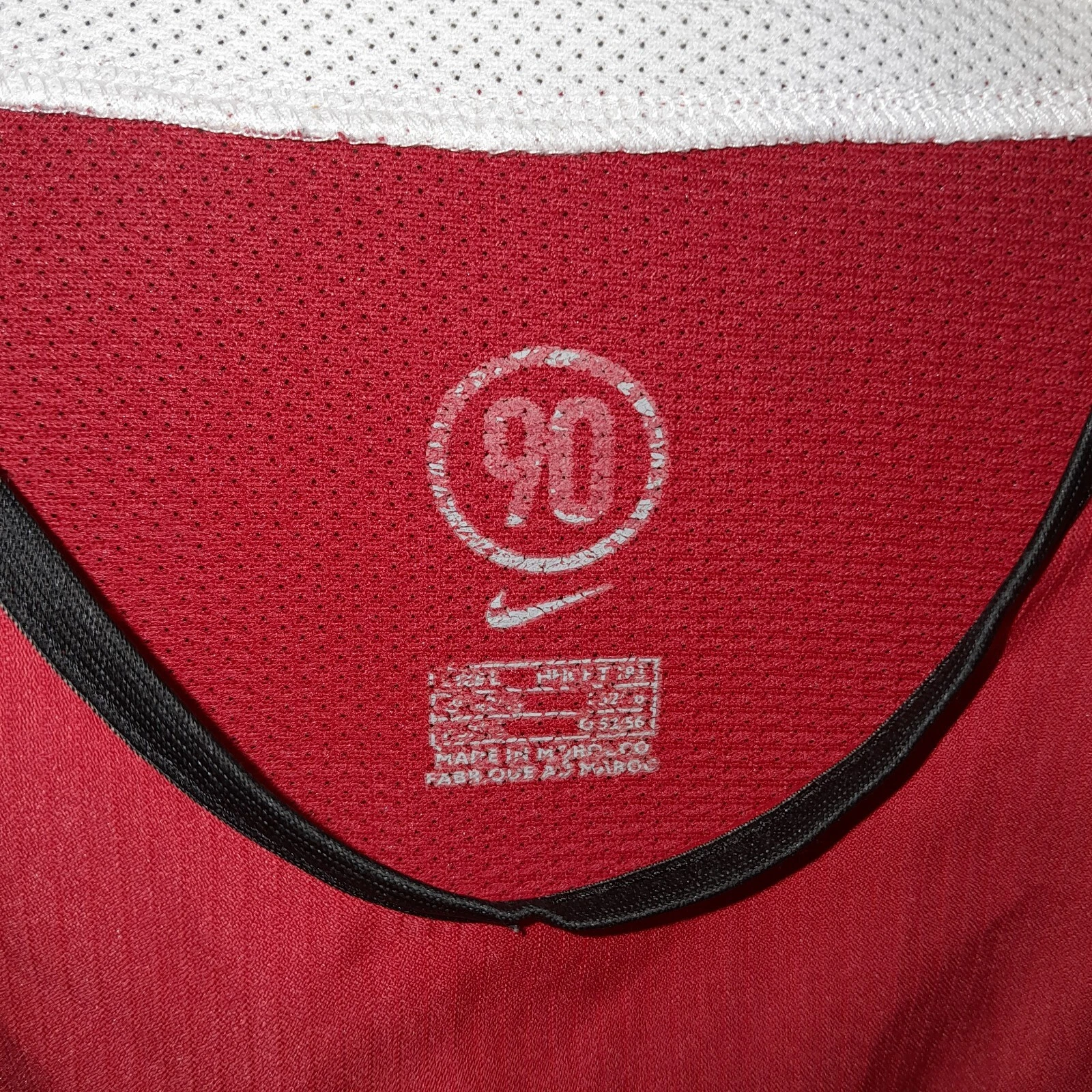 Manchester United 2004-05 home football jersey / shirt. Large mens. - Image 4