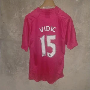 Manchester United 2007-09 home football shirt / jersey. large mensVidic 15