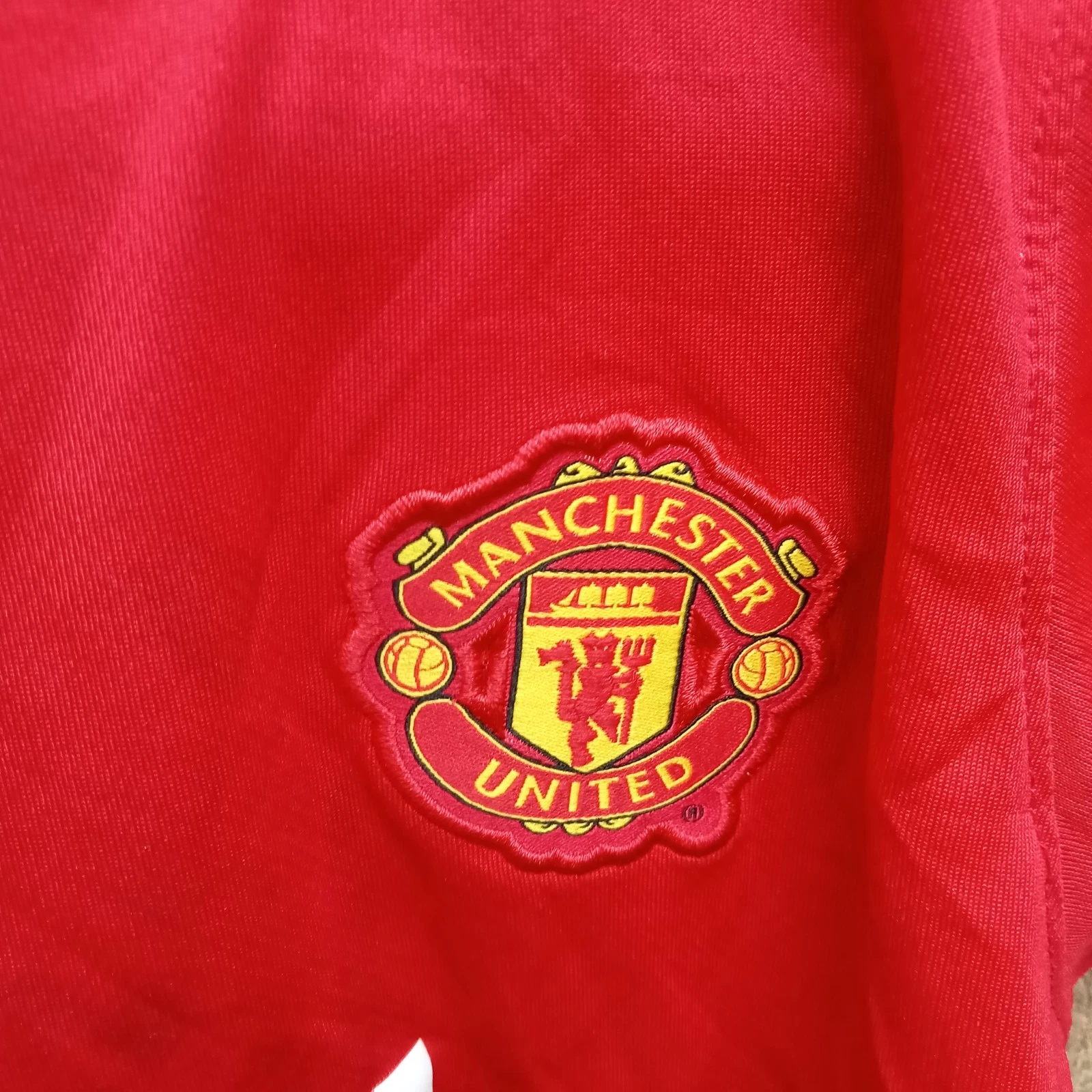 Manchester United 2011-12 home football shirt | jersey, Boys small 7-8 years - Image 3