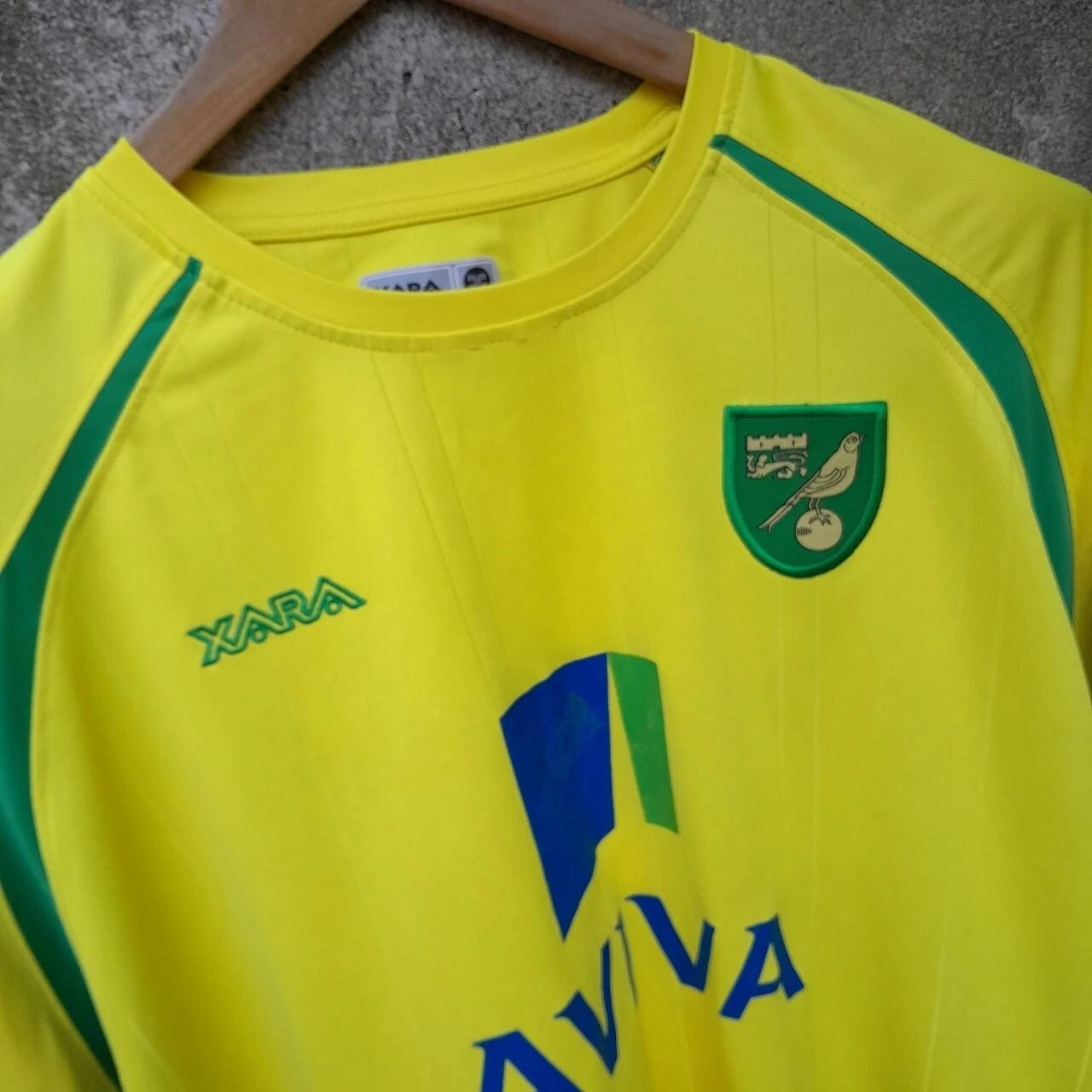 Norwich City 2010-11 home football shirt / jersey. 4XL mens. - Image 3