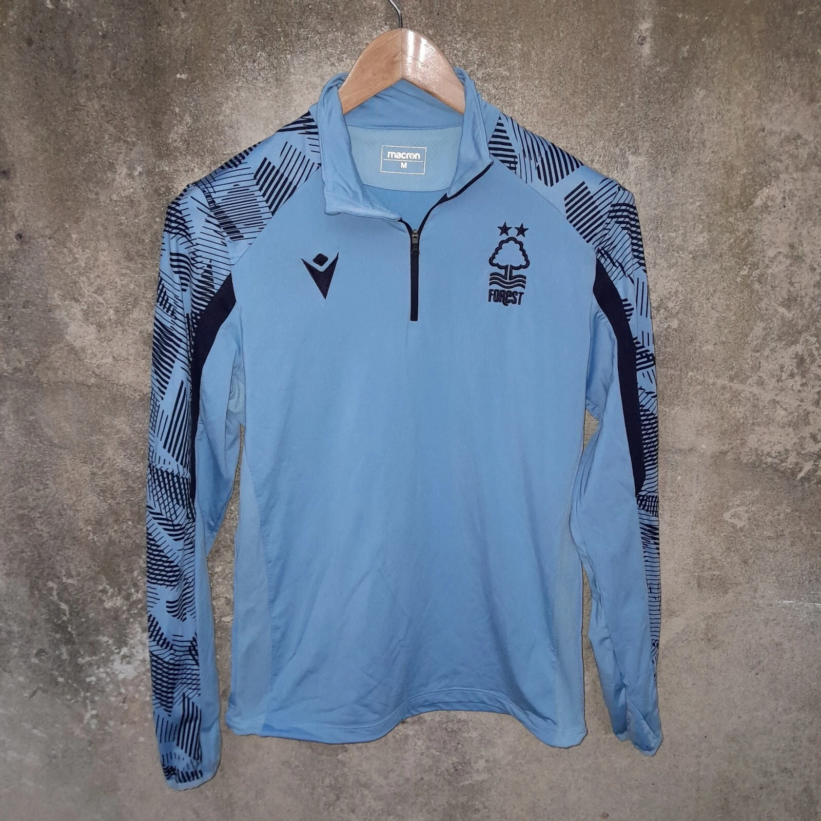 Nottingham Forest training football 1/4 zip sweatshirt / jersey Medium mens