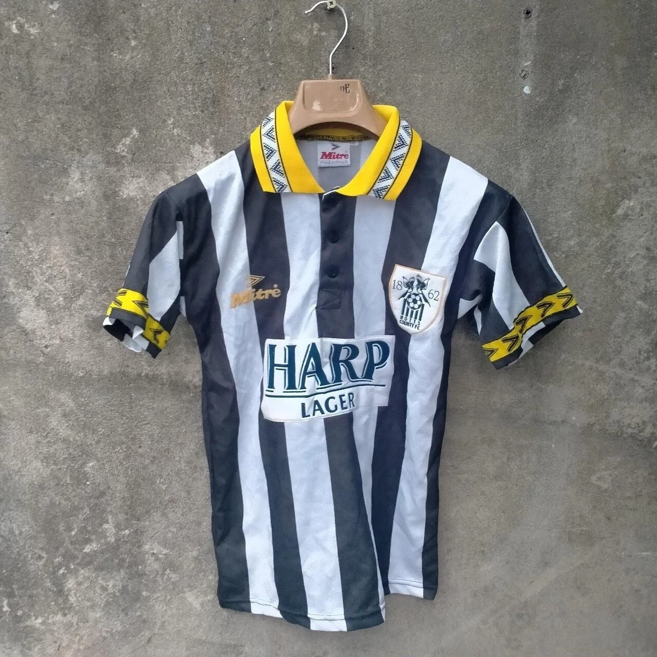 Notts County 1994-96 home football shirt/ jersey.