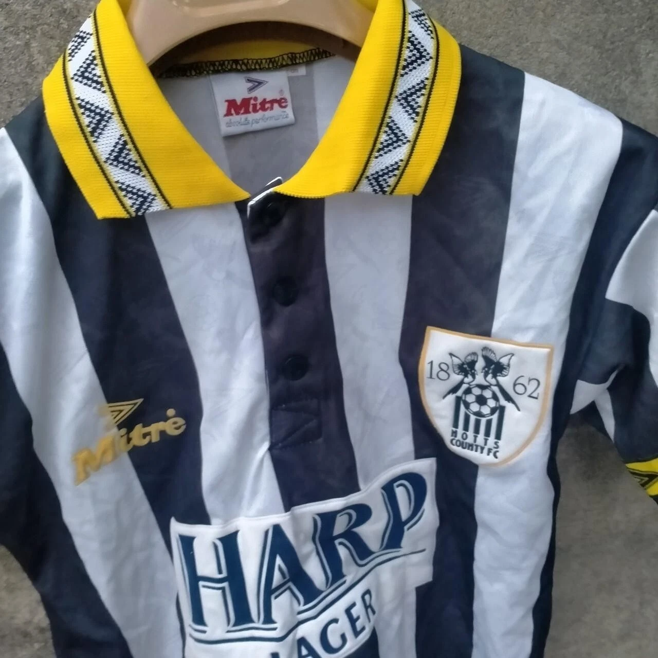 Notts County 1994-96 home football shirt/ jersey. - Image 2