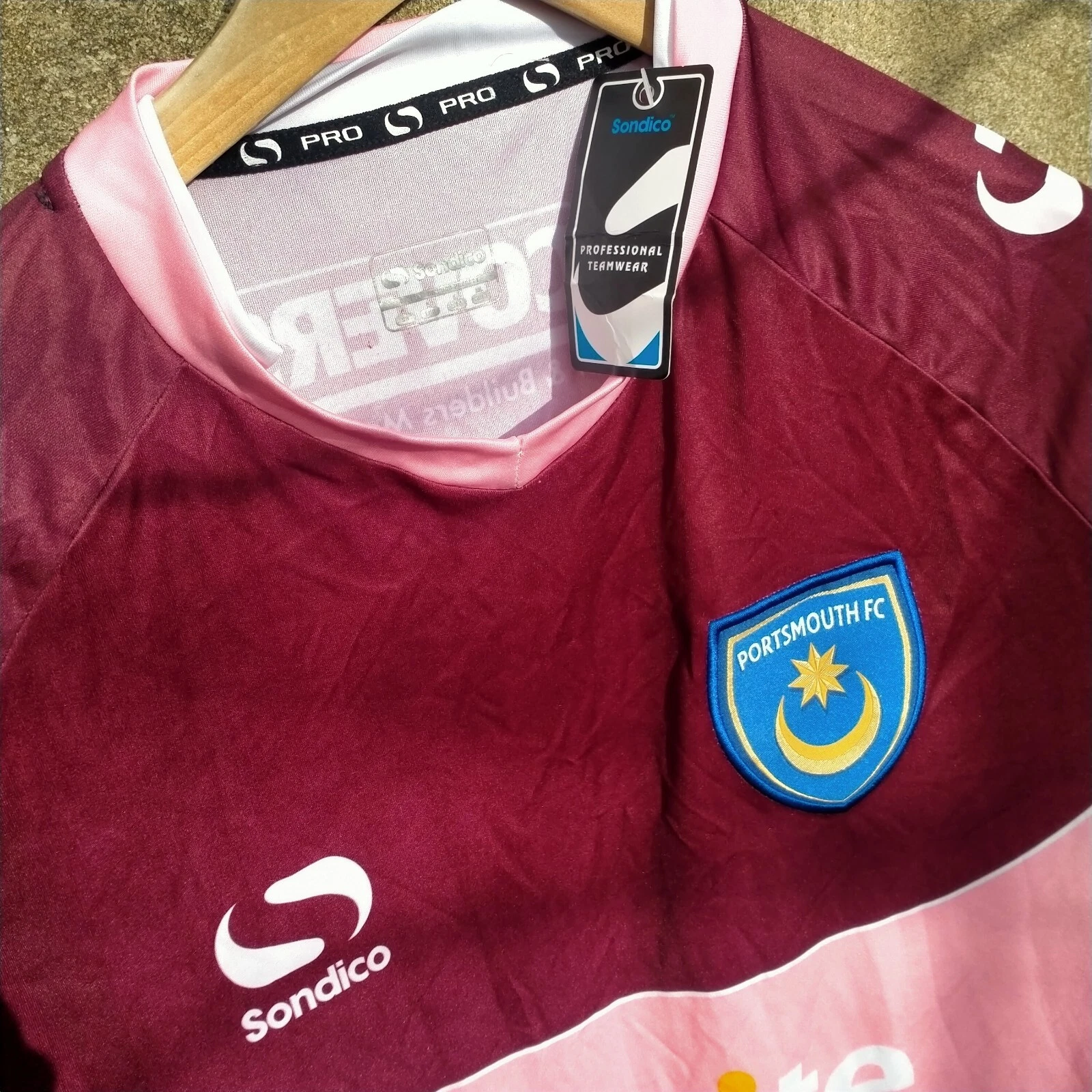 Portsmouth 2013-14 3rd football shirt / jersey. Large mens. Bnwt. - Image 2
