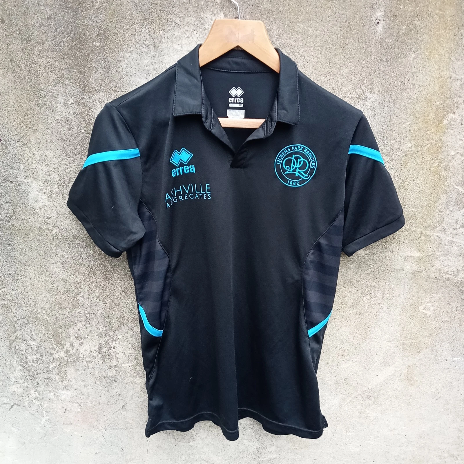 Queens Park Rangers 2022-23 polo football shirt, Mens Medium