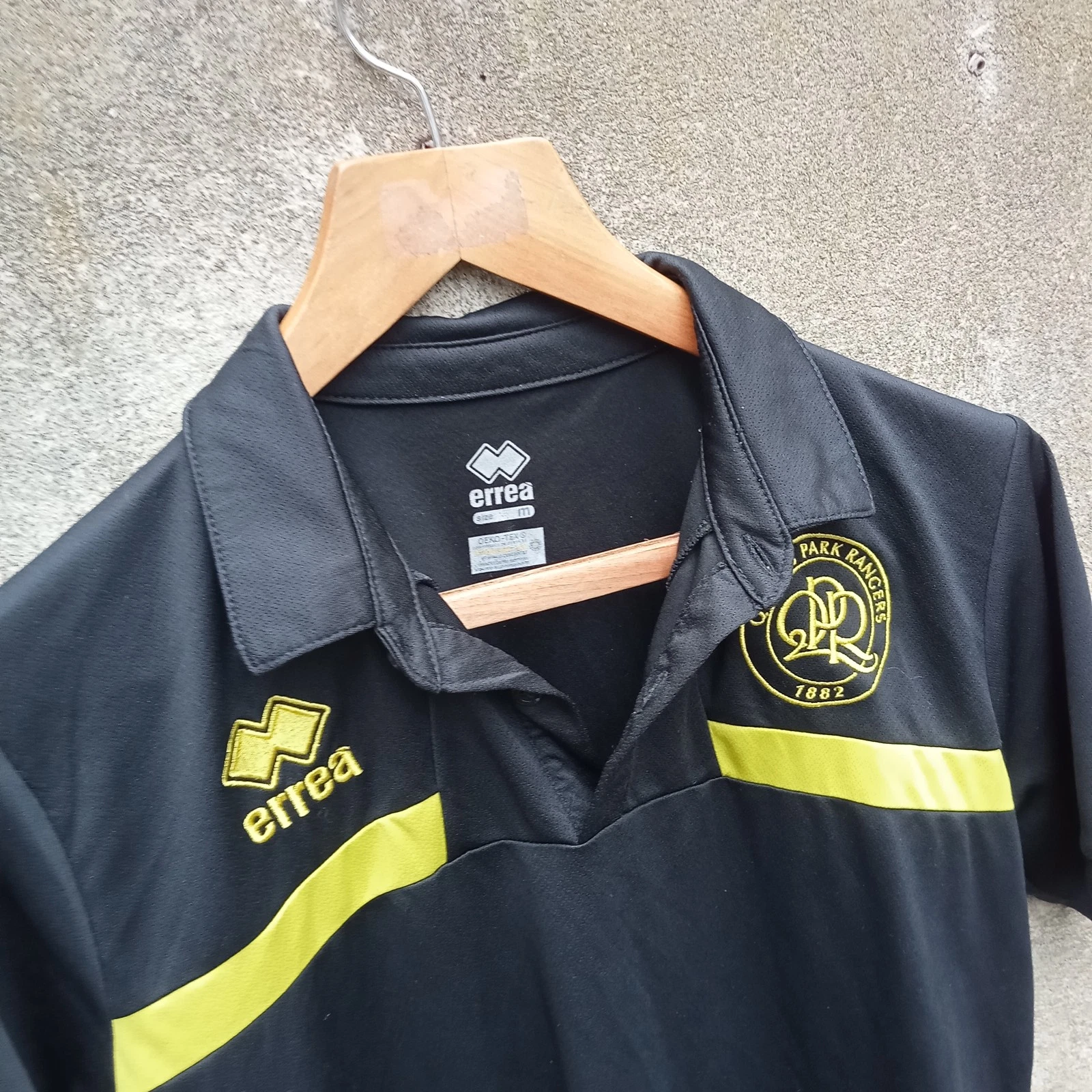 Queens Park Rangers 2022 polo Training football shirt, Mens Medium QPR - Image 2