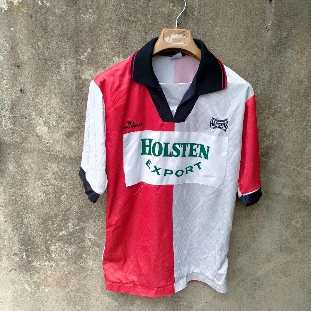 Rare Kidderminster Harriers 90s home football shirt / jersey. Small mens.
