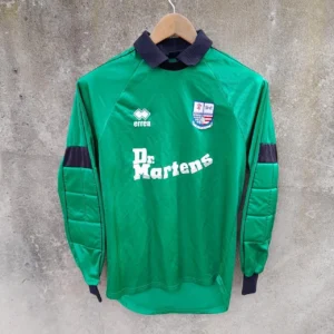 Rushden & Diamonds 2002-04 goalkeeper football shirt / jersey. XS mens.
