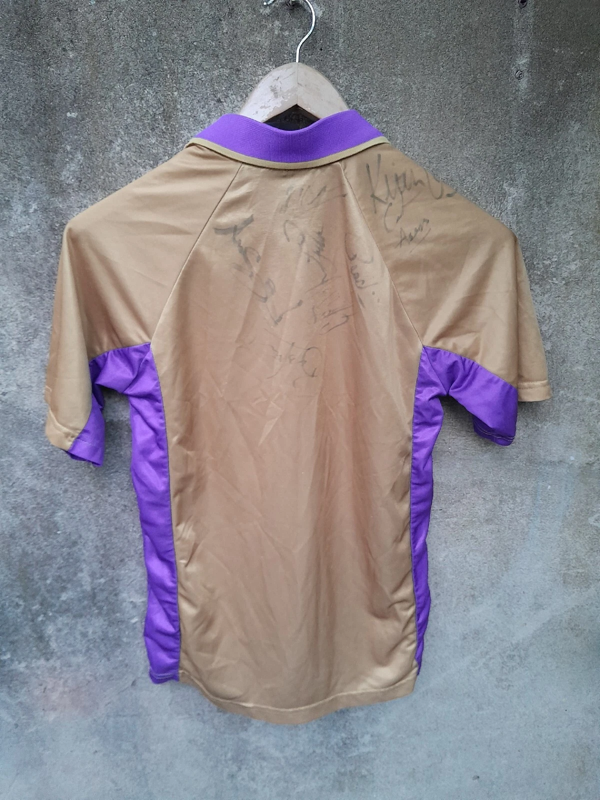 Sheffield United 2000-02 away football shirt / jersey. Small mens. Signed - Image 4