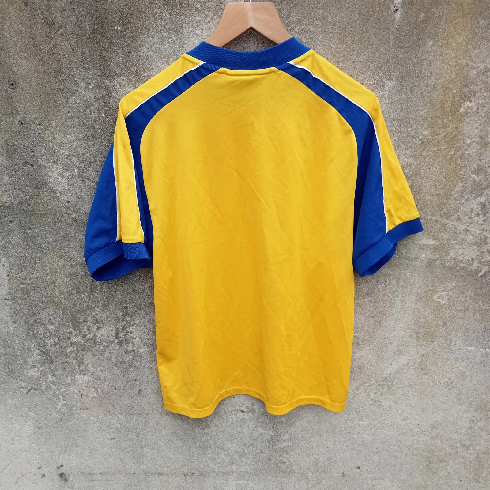 Southampton 2002-04 Third football shirt | jersey, Mens Medium 3rd - Image 6