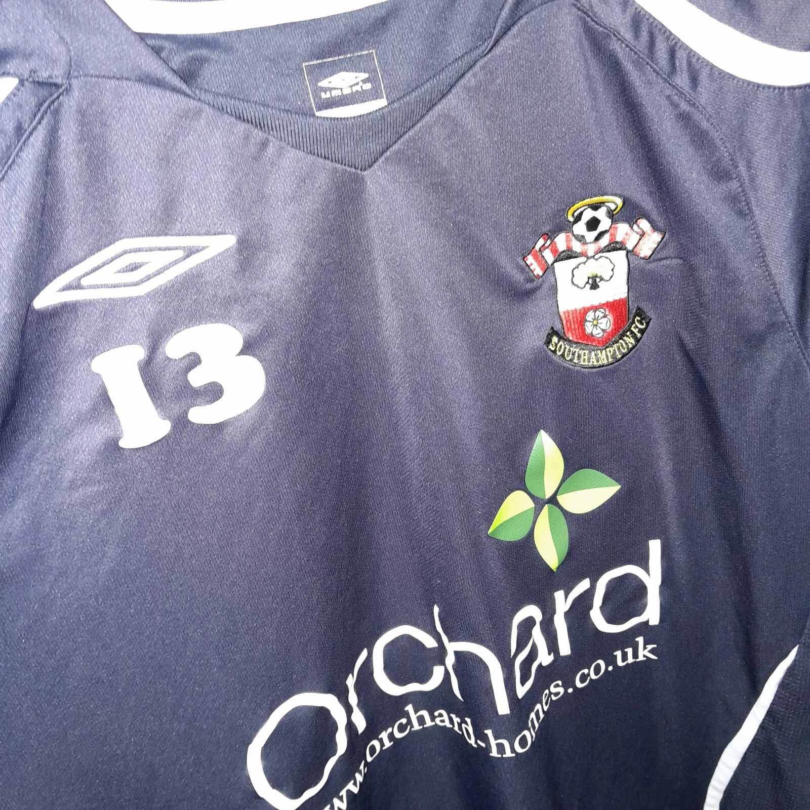 Southampton 2008-09 training football shirt / jersey. Large mens - Image 2