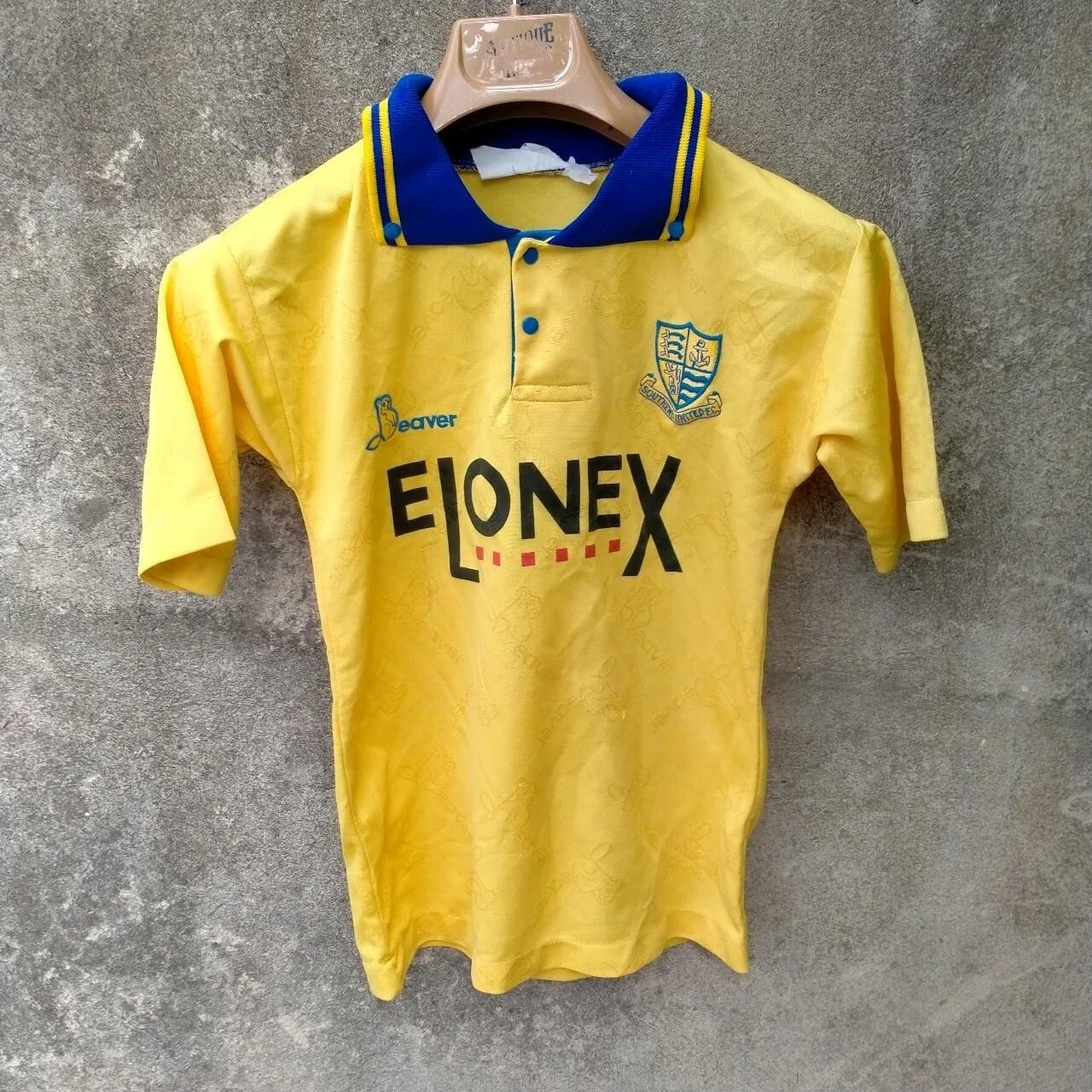 Southend United 1992-94 3rd football shirt / jersey medium boys third