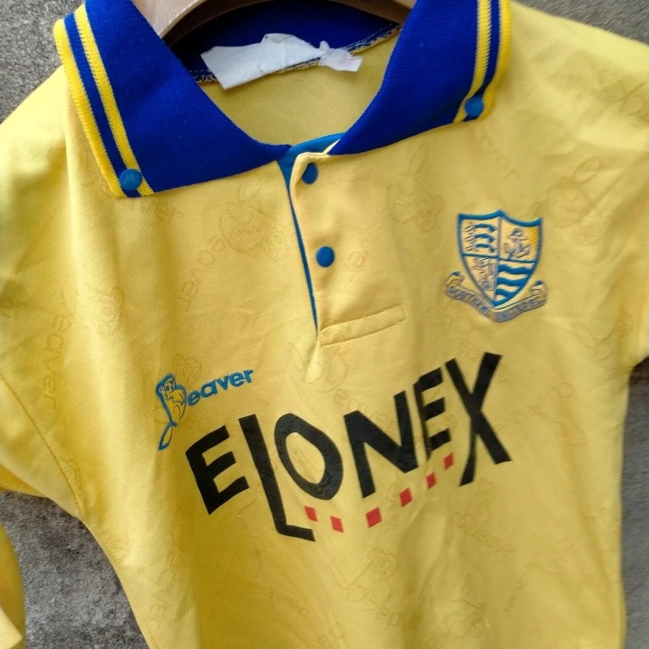 Southend United 1992-94 3rd football shirt / jersey medium boys third - Image 2