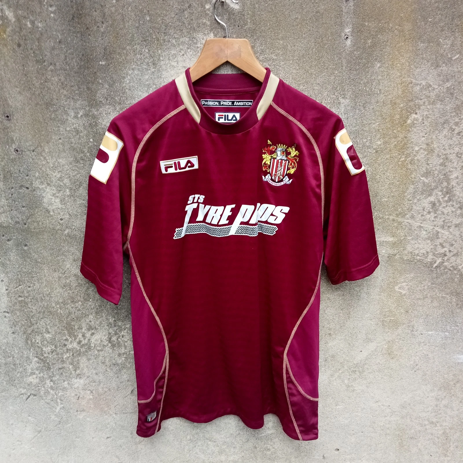 Stevenage Borough 2014-15 away football shirt, Mens XL