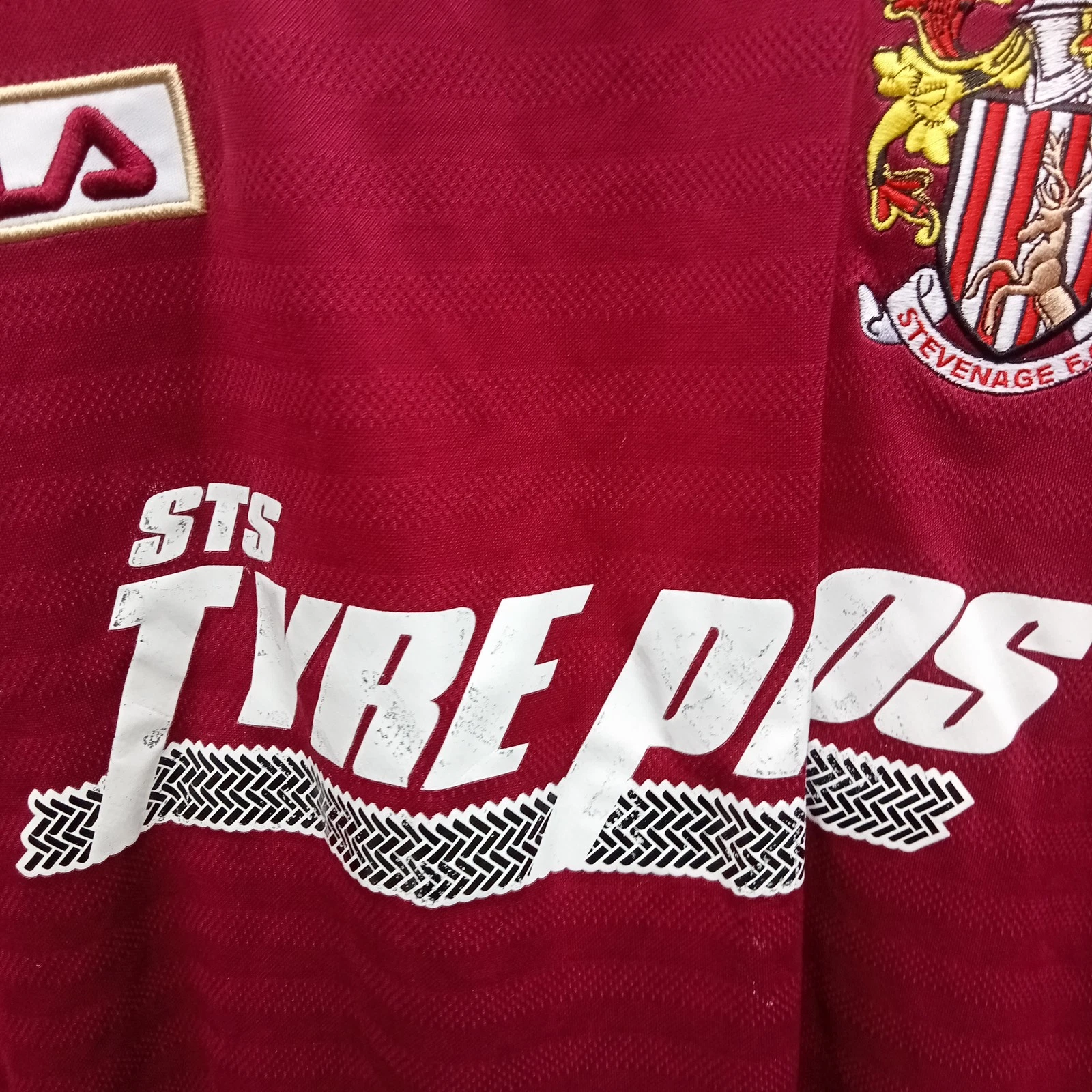 Stevenage Borough 2014-15 away football shirt, Mens XL - Image 5