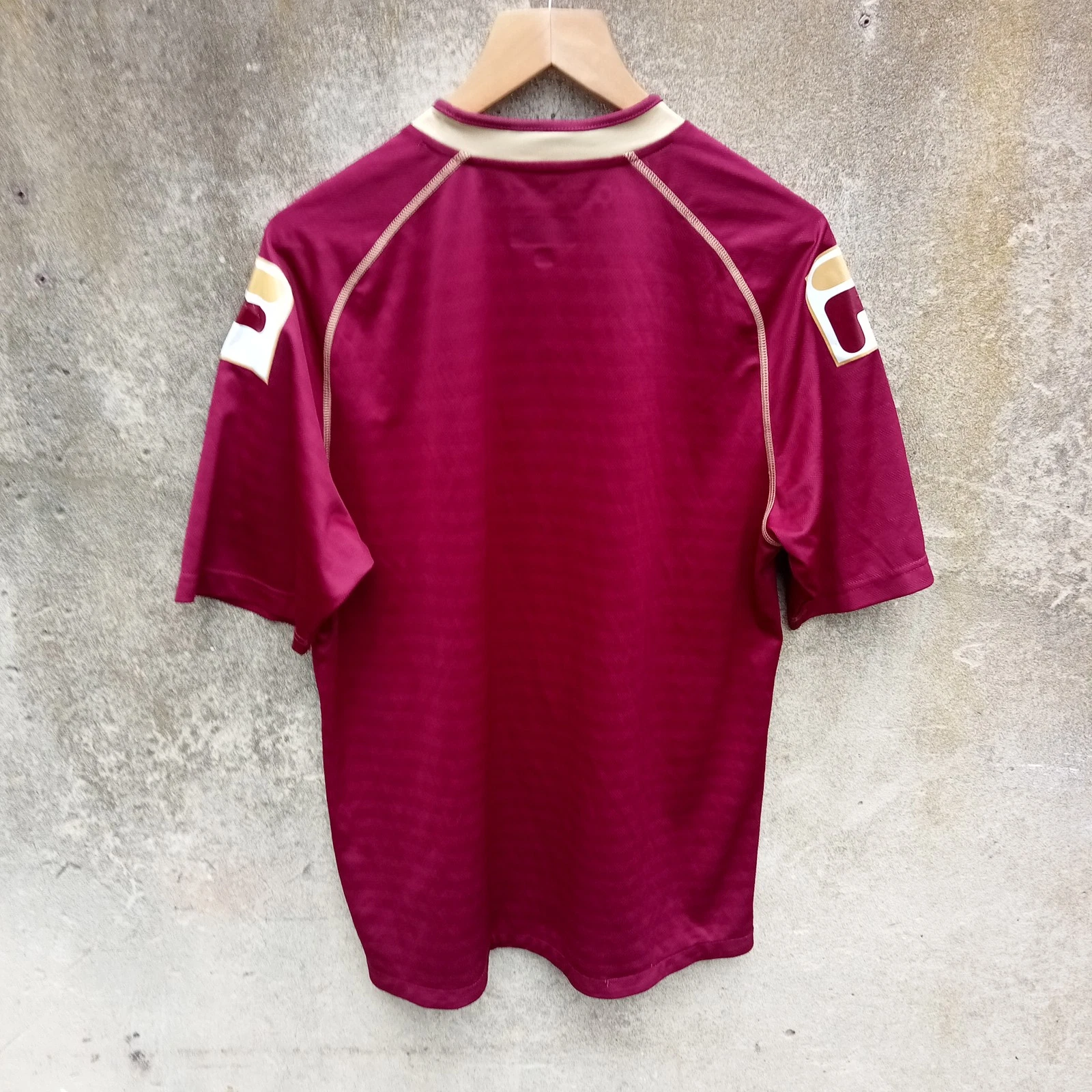 Stevenage Borough 2014-15 away football shirt, Mens XL - Image 7