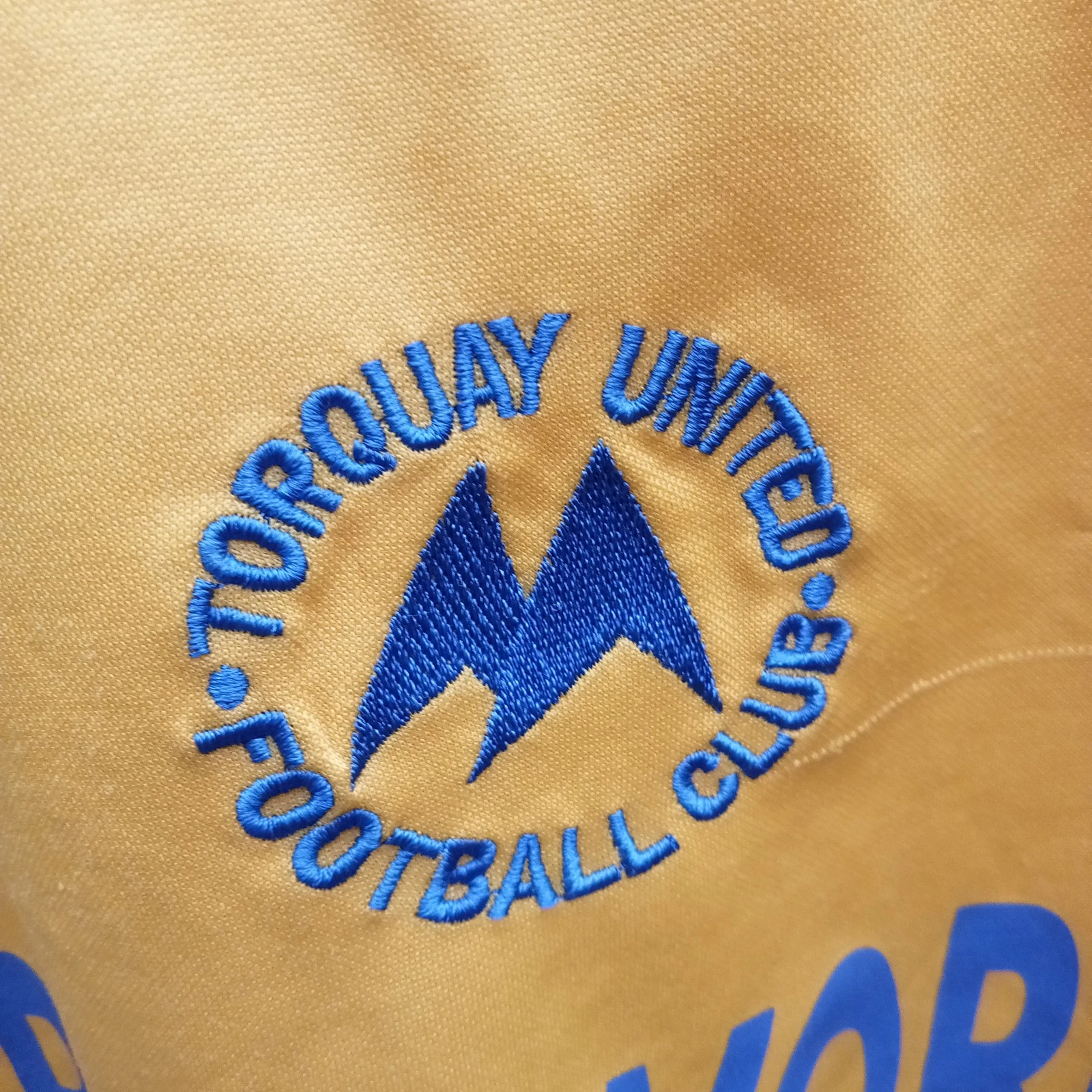 Torquay United 2008-09 Home football shirt | jersey, Mens Small - Image 5