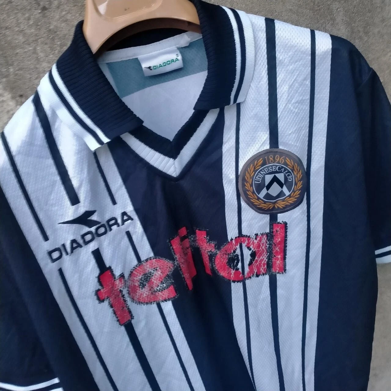 Udinese 1998-99 home football shirt / jersey. Medium mens - Image 2