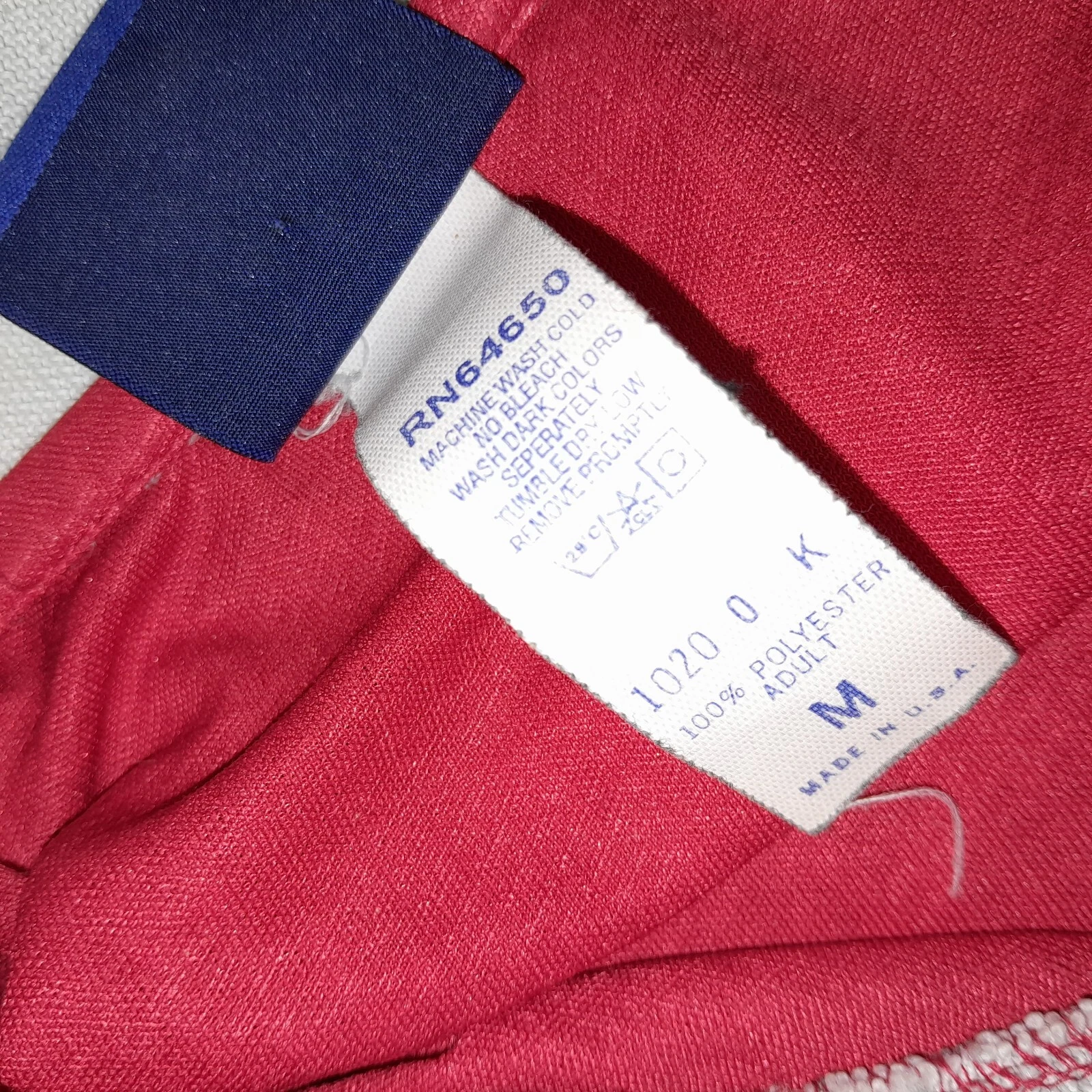 Umbro 90s template red football shirt / jersey. Medium mens. - Image 5