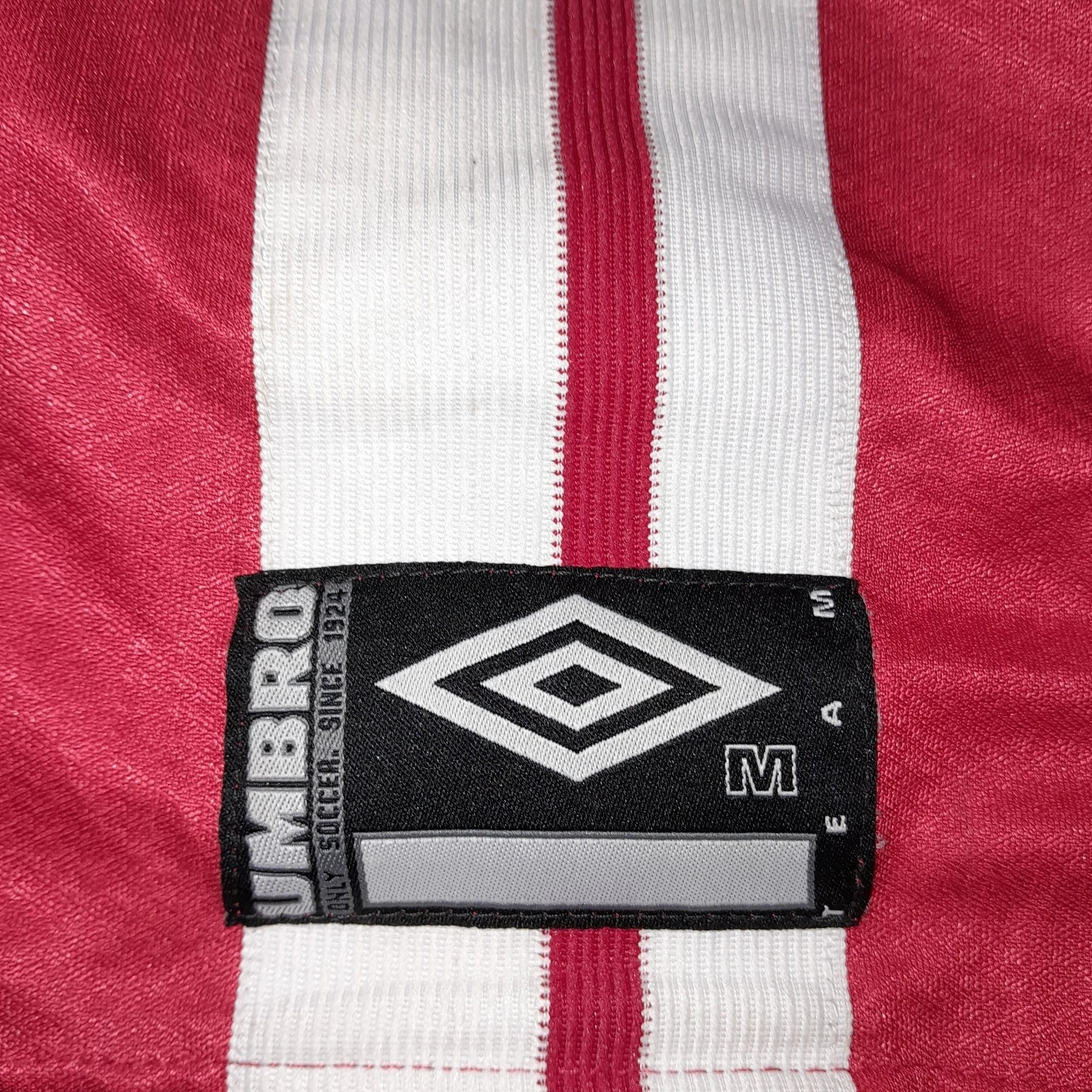 Umbro 90s template red football shirt / jersey. Medium mens. - Image 6
