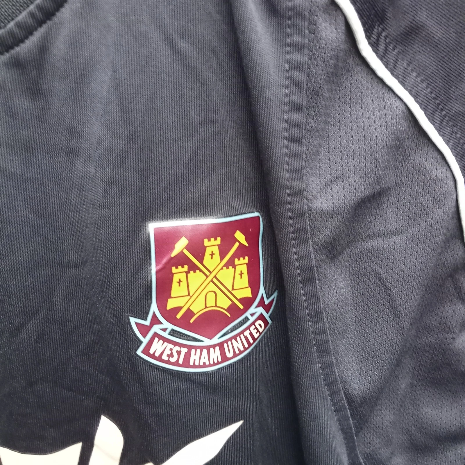 West Ham United 2005-06 training football shirt | jersey, Mens Large - Image 3