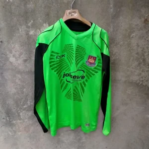West Ham United 2006-07 goalkeeper football shirt / jersey. Medium mens