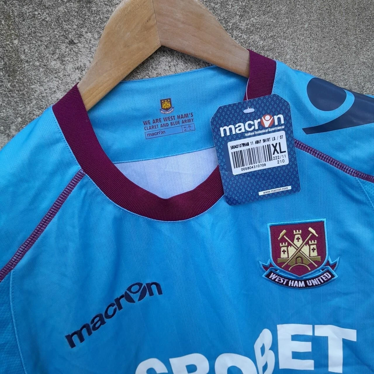 West Ham United 2011-12 football shirt jersey Large mens macron long sleeves - Image 2