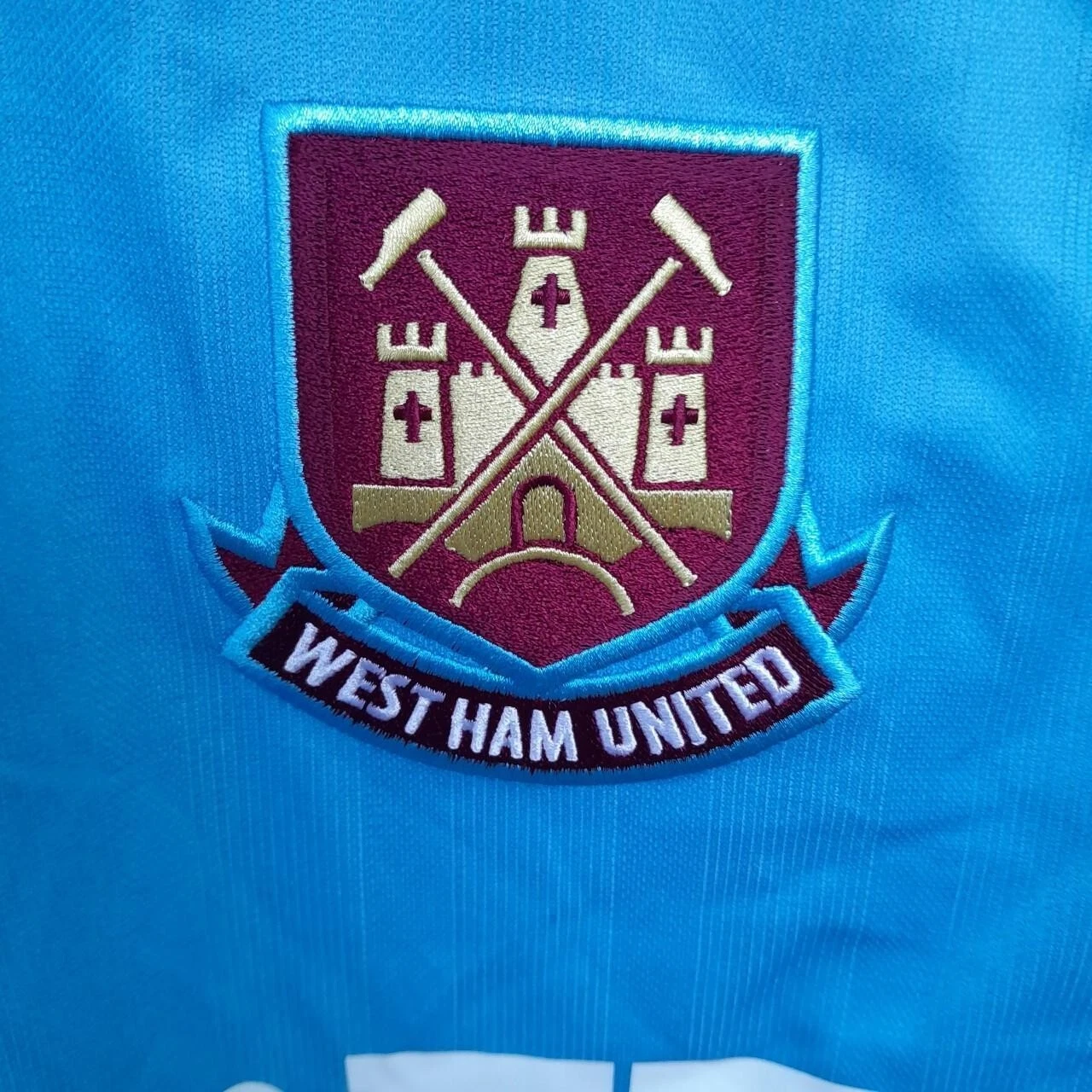 West Ham United 2011-12 football shirt jersey Large mens macron long sleeves - Image 3