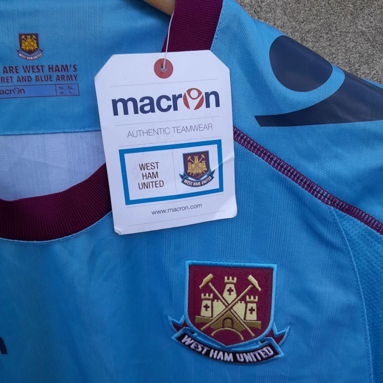 West Ham United 2011-12 football shirt jersey Large mens macron long sleeves - Image 4