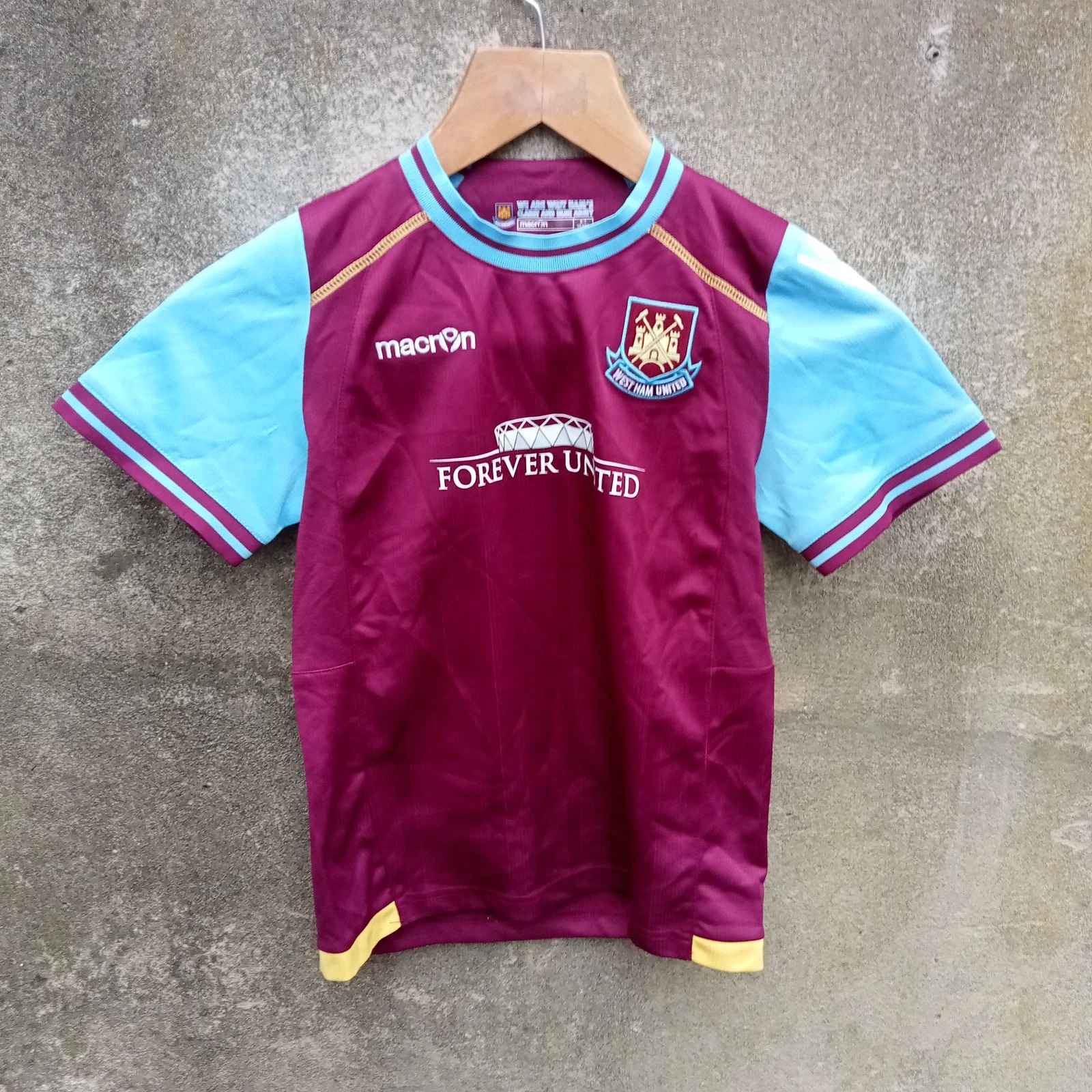 West Ham United 2011-12 home football shirt | jersey, Boys 6-7 Years NOBLE 16