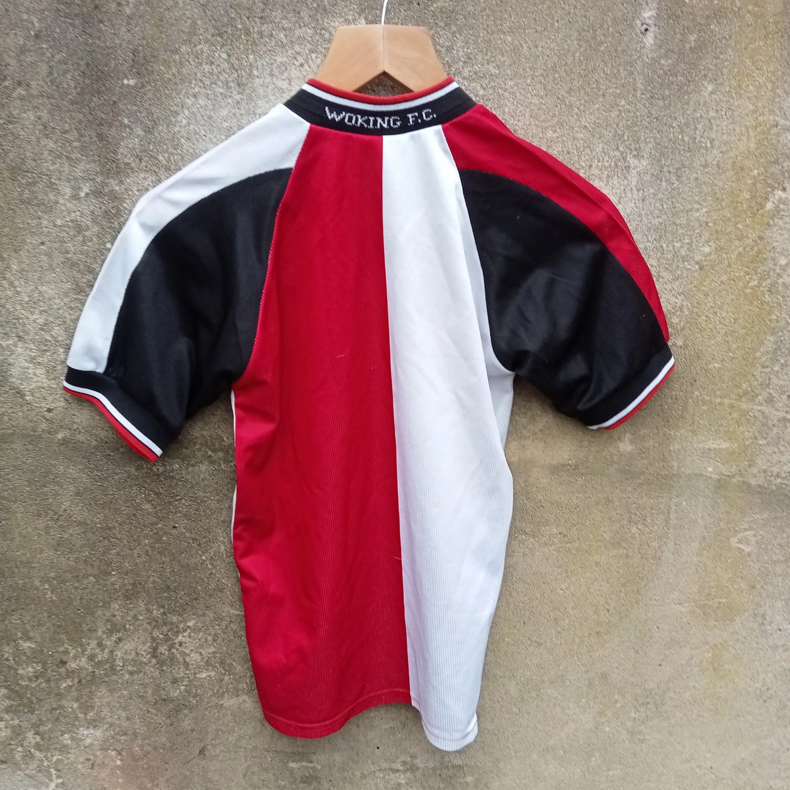 Woking 2008-09 home football shirt | jersey, Boys Large - Image 5