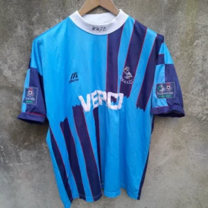 Wycombe Wanderers 1996-97 home football shirt / jersey. XXL mens.